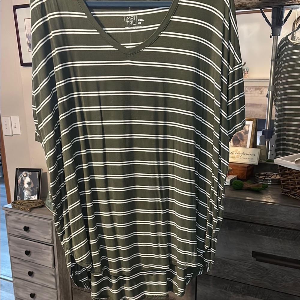 Time and Tru Women's Green Striped Top
